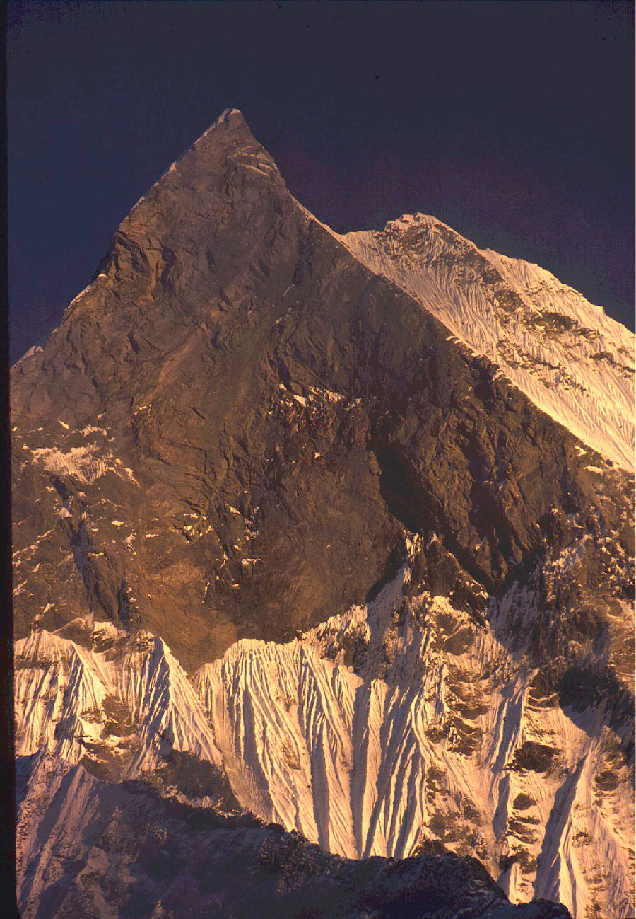 	Machapuchare, Annapurna Sanctuary		ANNAPURNA