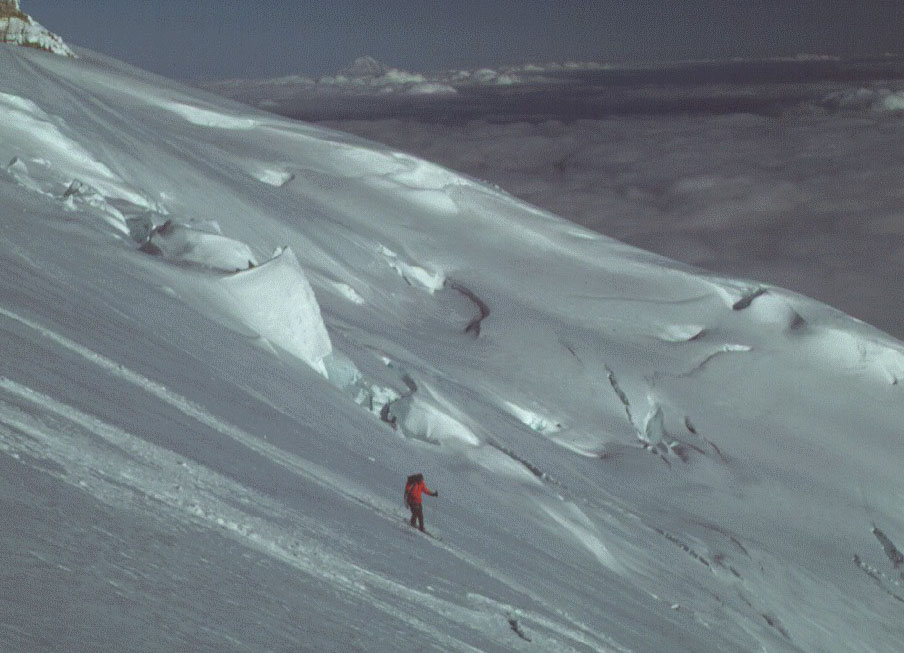 	Skier, descending Mt. Baker	Mt. Baker	Cascades	